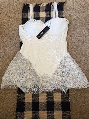 Fashion Nova White Lace Peplum Satin Bustier Bodysuit